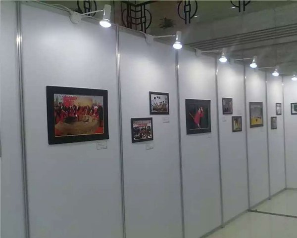 八棱柱展板 (3)