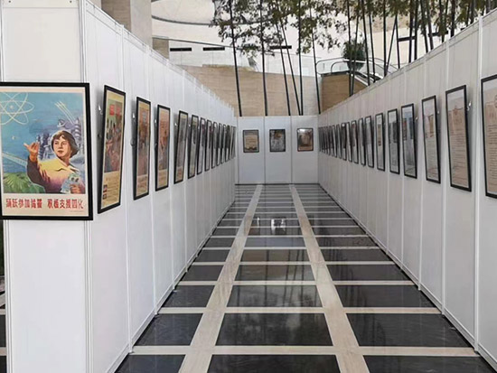 八棱柱展板5
